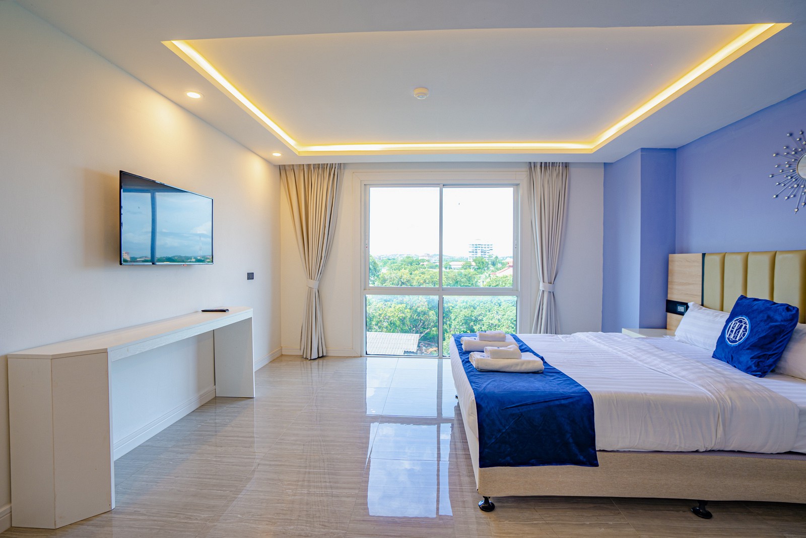 One Bedroom Executive Suite