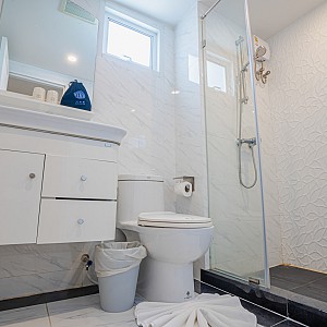 1 Bedroom Suite