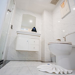 2 Bedroom Suite